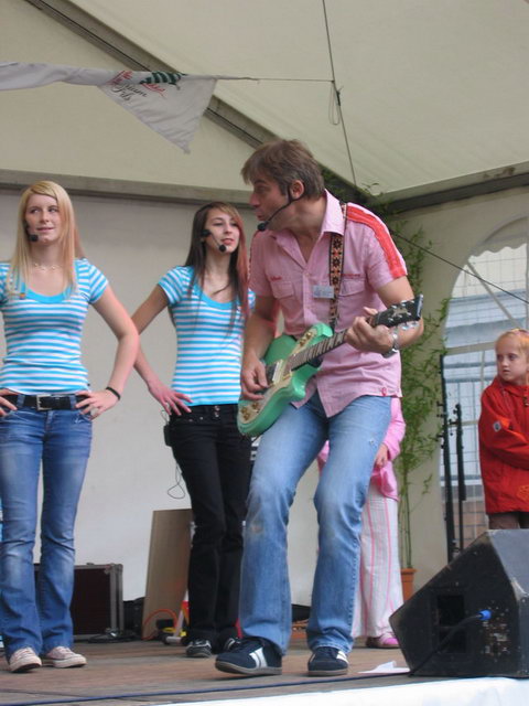 gal/2007/2007 Borbecker Markfest/2007 Saitentwist Borbecker Markfest 2.9. 071.jpg